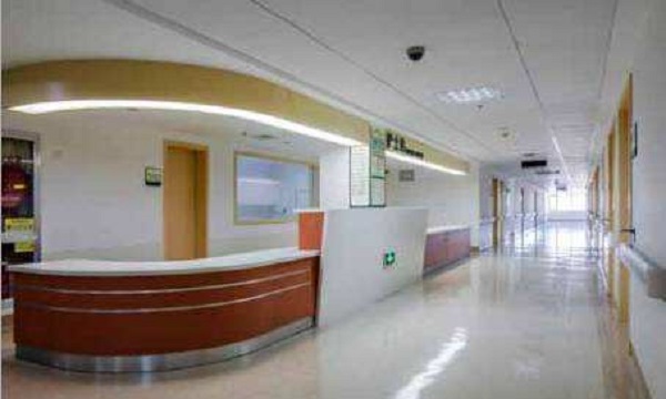 上海一妇婴院内