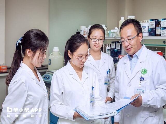家恩德运医院的医生