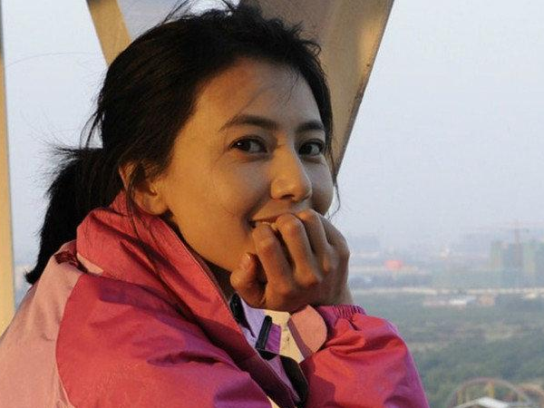 高圆圆北京产女是剖腹产