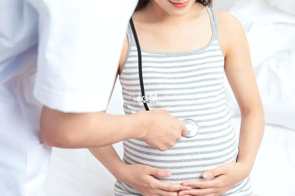 孕期嘴苦的原因有多种