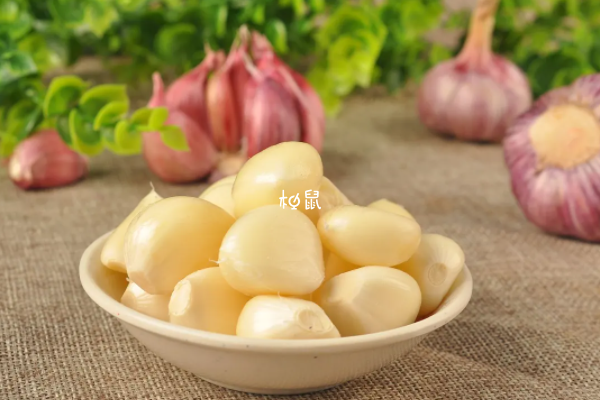 贫血患者最好不要吃大蒜