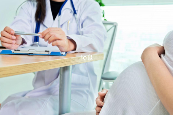 左边着床不一定是男孩