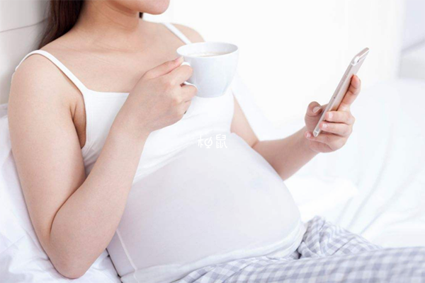 胎盘前壁孕初期比较显怀